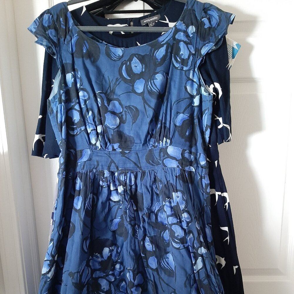 Emily and Fin blue floral Gloria dress, size large